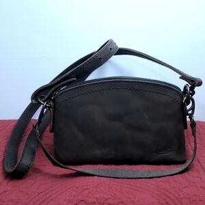 EUC Love 41 Saddleback Leather Brown Convertible Crossbody Handbag Clutch Purse